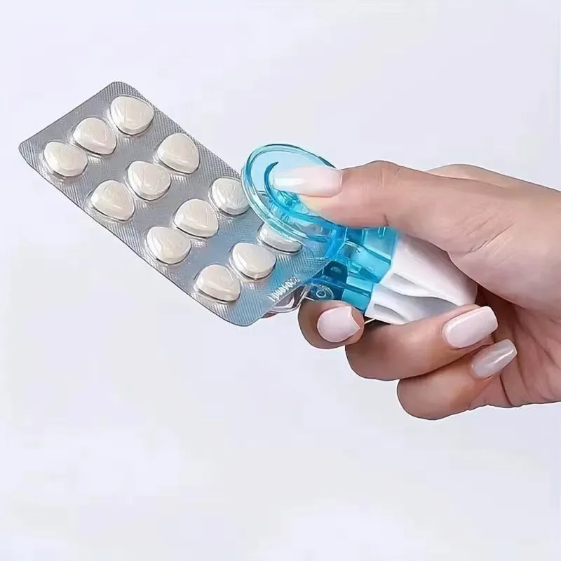 1Pcs New Portable Pill Taker anti Pollution Artifact Medication Dispenser Pill Taker Cup Organizer for Vitamins Pill Popper