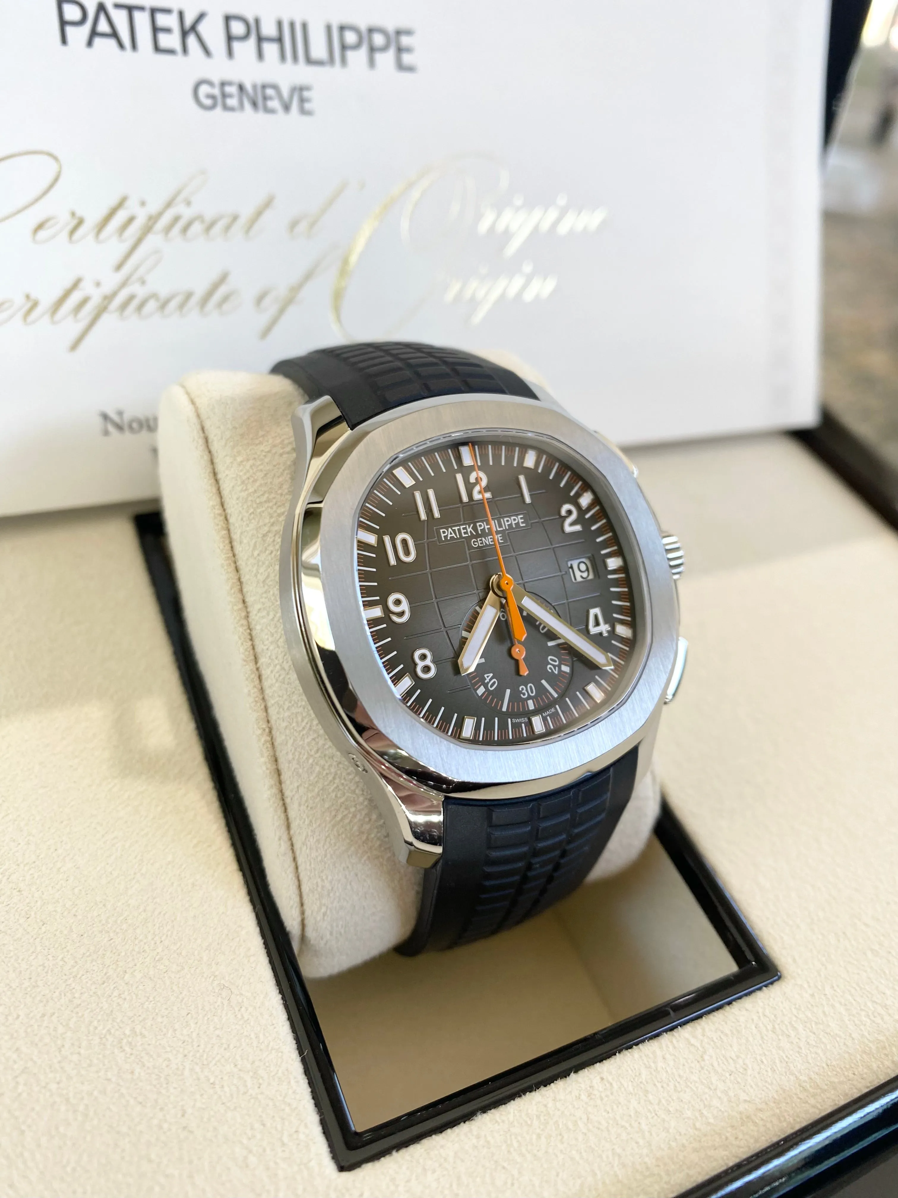 2024 Patek Philippe Aquanaut Self-Winding 5968A
