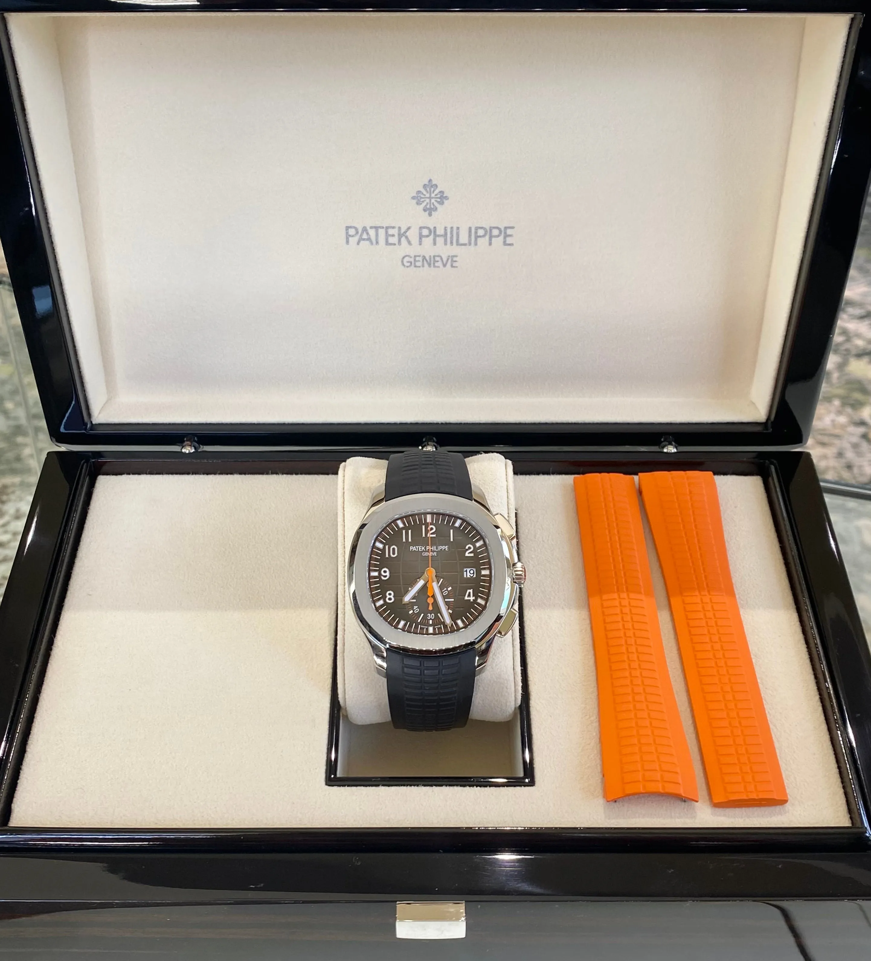 2024 Patek Philippe Aquanaut Self-Winding 5968A