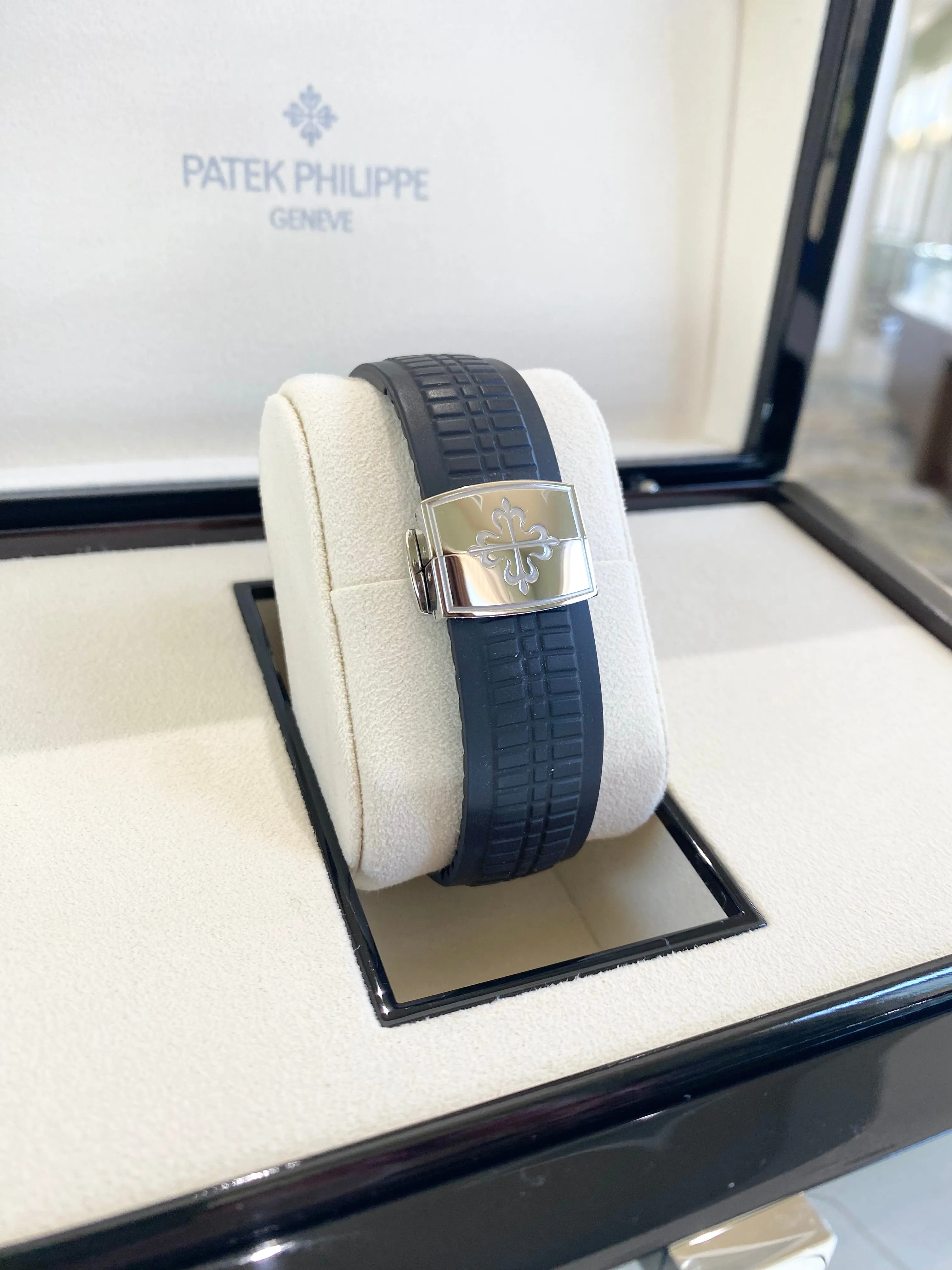 2024 Patek Philippe Aquanaut Self-Winding 5968A