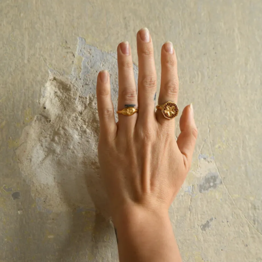 CLEOPATRA'S BLING ENDYMION RING: RED