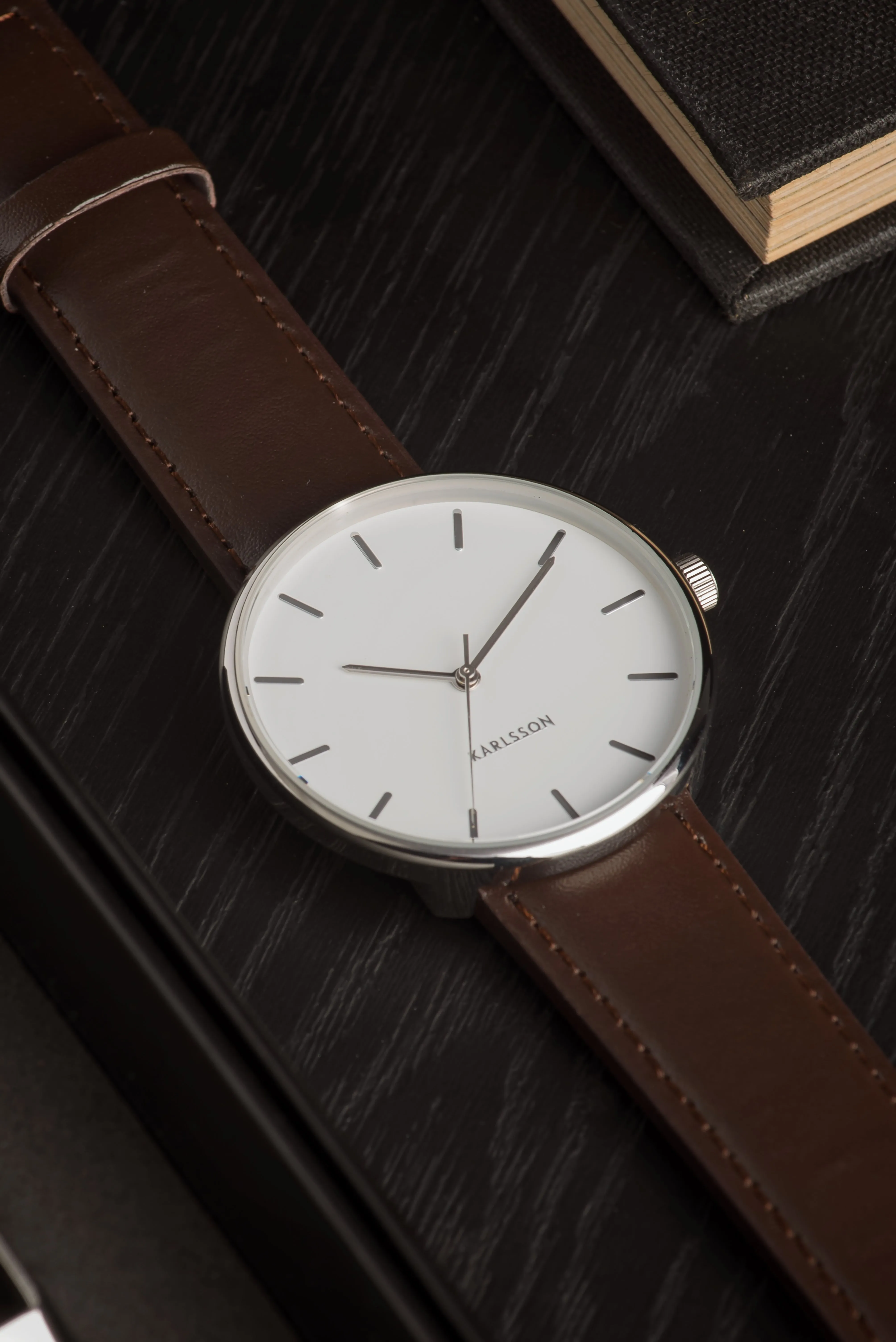 Men's Minimal Watch - White